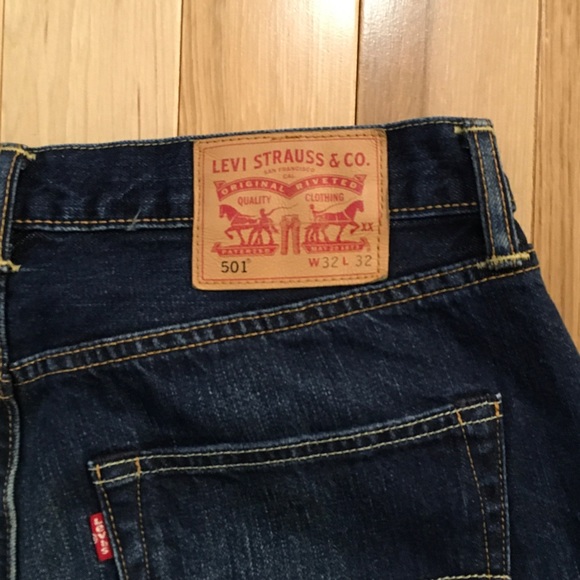 501® ORIGINAL FIT MEN'S JEANS W32 L 32 Dark Wash - Picture 10 of 10